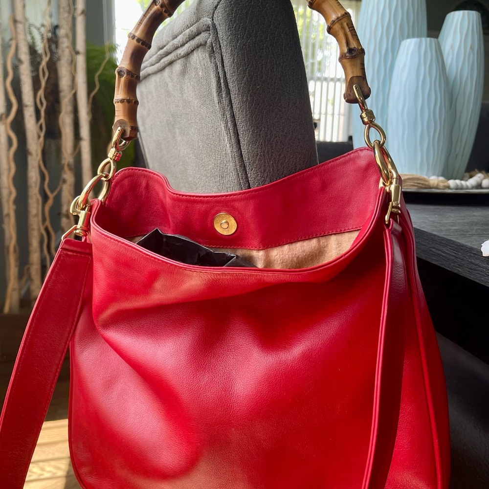 Gucci Bamboo Vintage Red Leather Handbag with COA - Picture 4 of 13